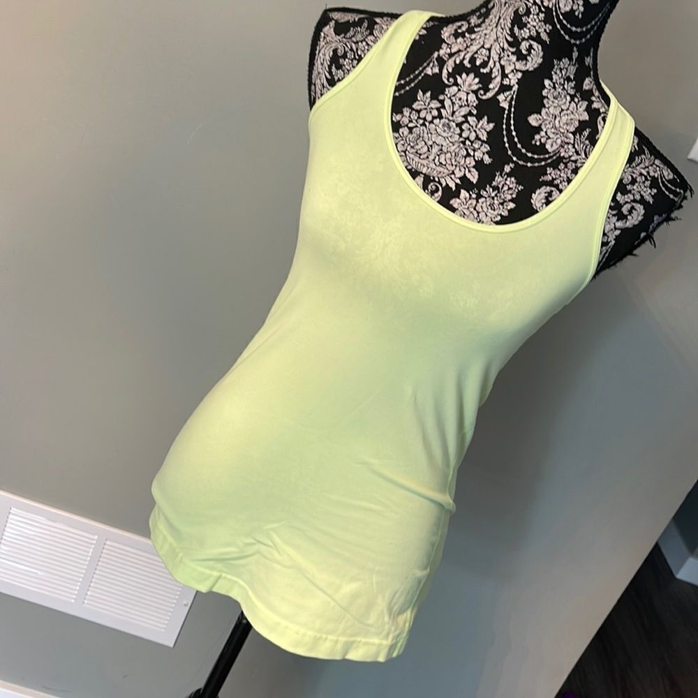 Lululemon Racer Back Top Size 6